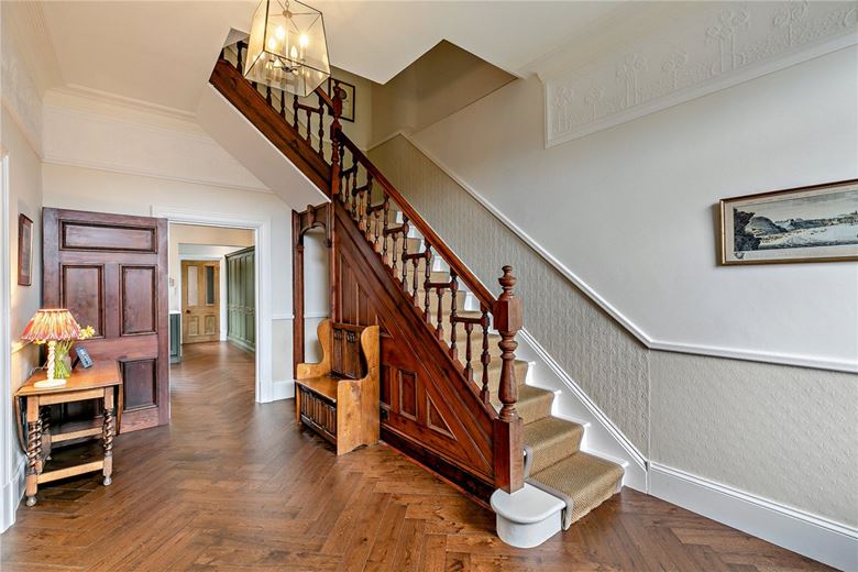 6 bedroom house, Crag Lane, Huby LS17 - Sold