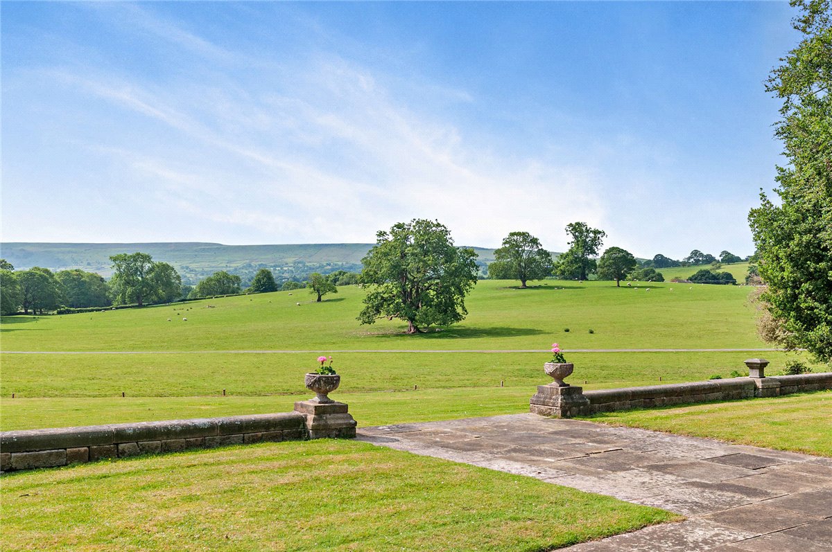 7 acres House, Farfield Hall, Addingham LS29 - Available