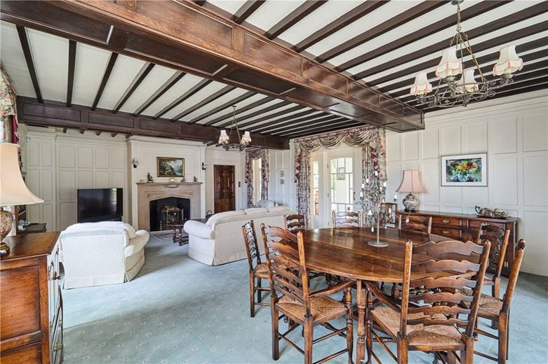 6 bedroom house, Burley Woodhead, Near Ilkley LS29 - Available