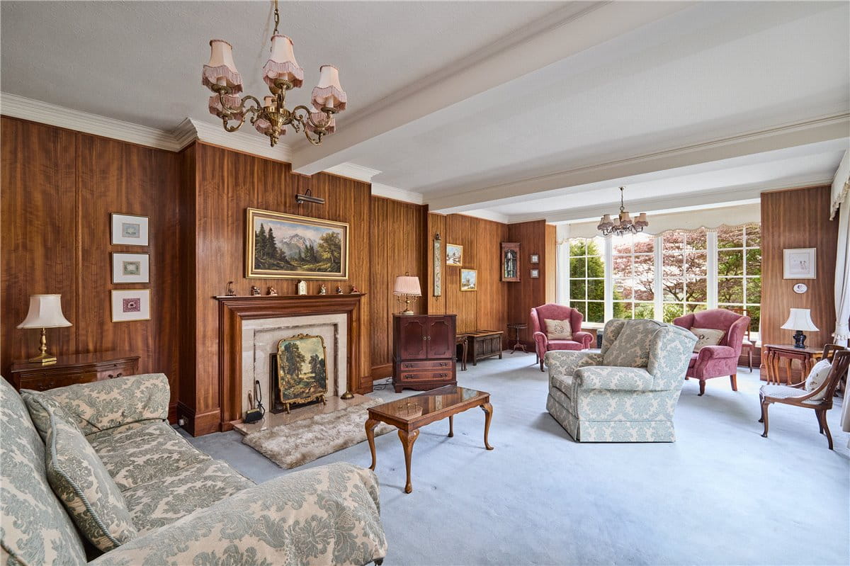 6 bedroom house, Burley Woodhead, Near Ilkley LS29 - Available