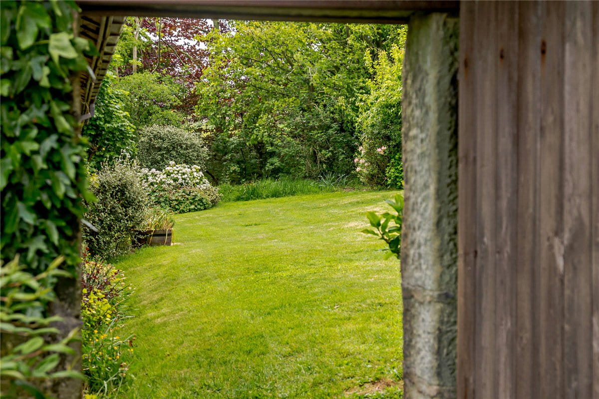 4 bedroom house, Stumps Lane, Darley HG3 - Available