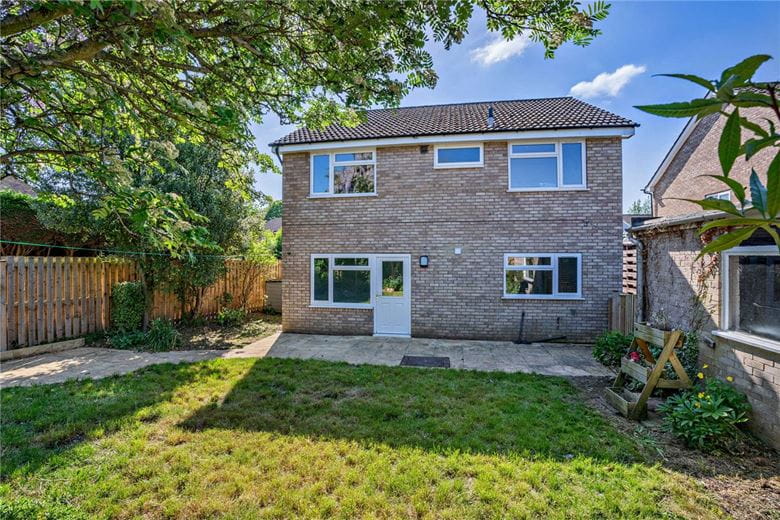 4 bedroom house, Birkdale Avenue, Knaresborough HG5 - Available