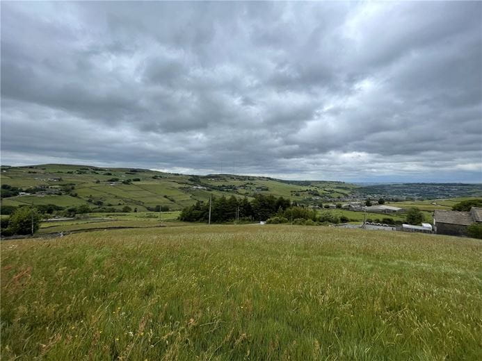 Farm, Slaithwaite, Huddersfield HD7 - Available