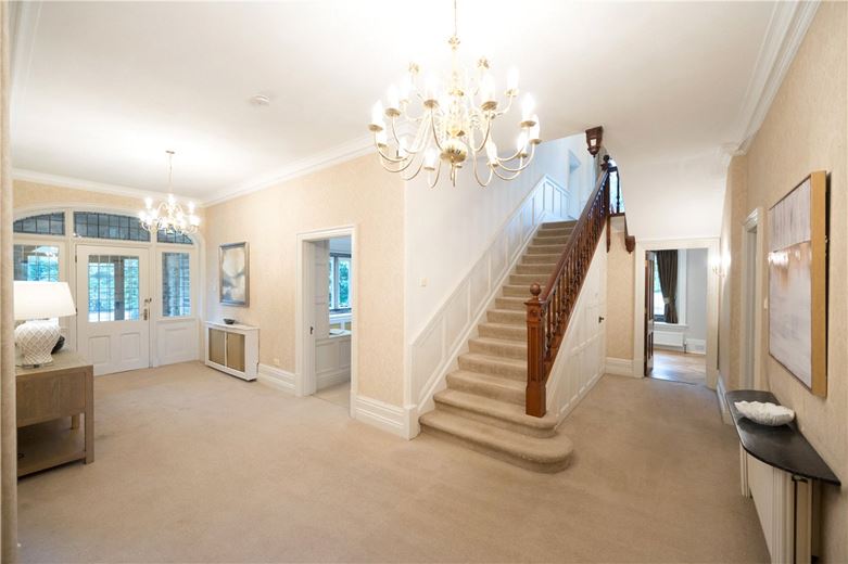 6 bedroom house, Moor Lane, Burley in Wharfedale LS29 - Sold STC