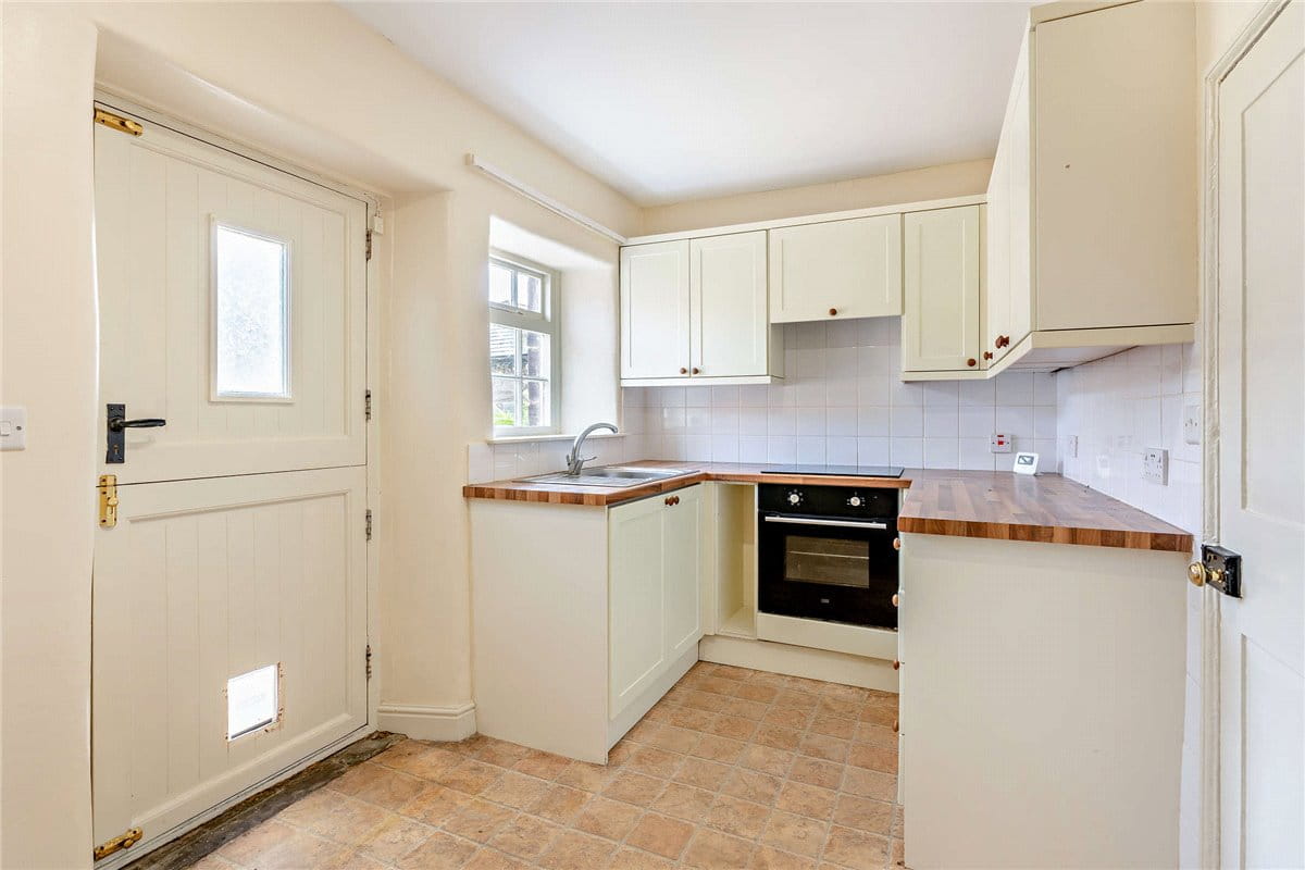 2 bedroom house, Main Street, Ripley HG3 - Sold