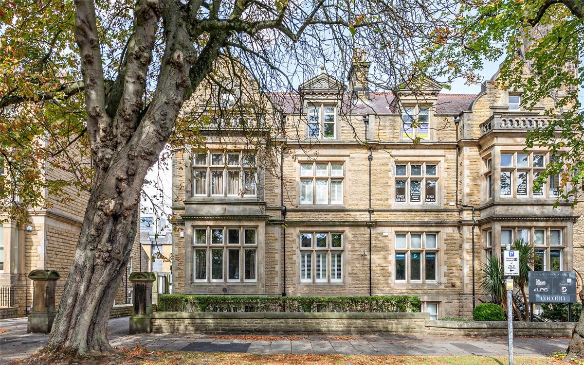 3 bedroom flat, Victoria Avenue, Harrogate HG1 - Sold