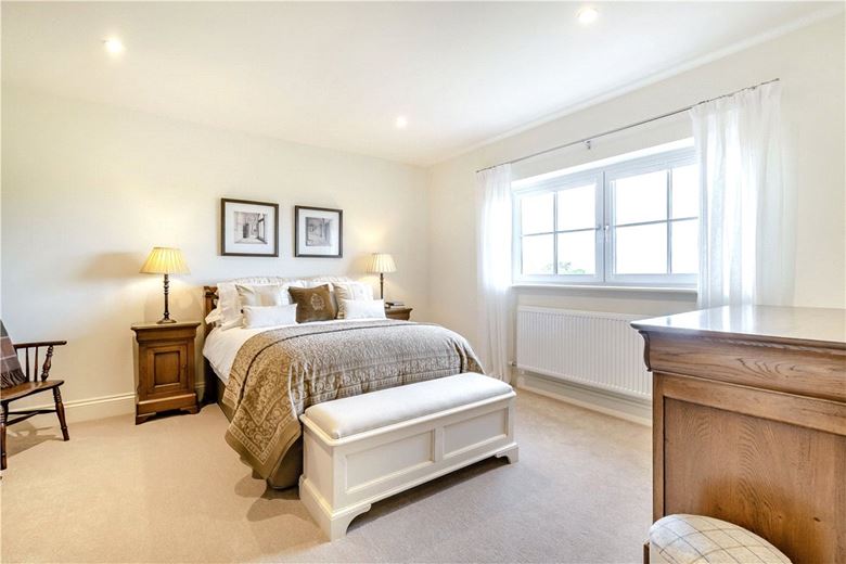 4 bedroom house, Palace Road, Ripon HG4 - Available