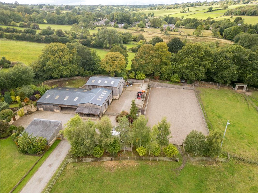 5 bedroom house, Felliscliffe, Near Harrogate HG3 - Available