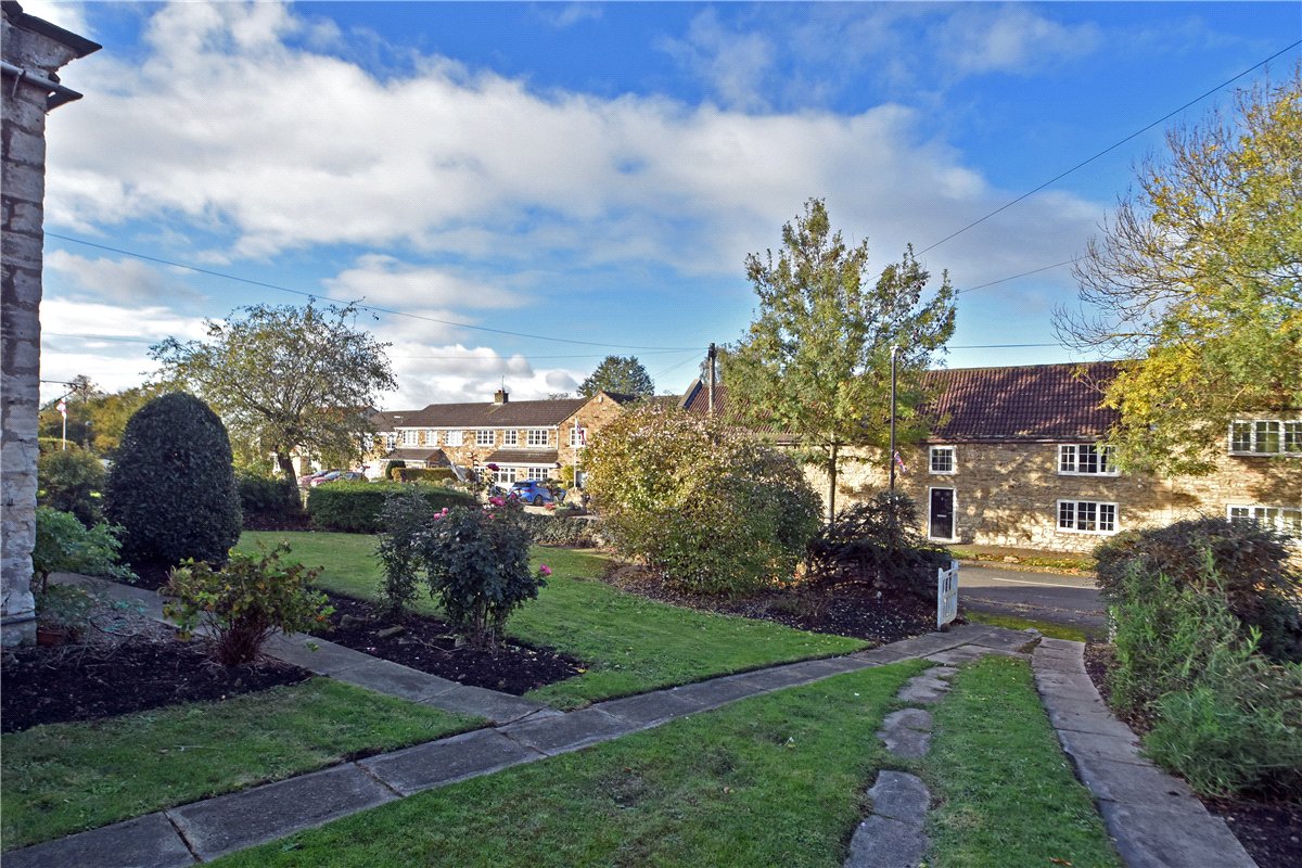 2 bedroom house, Main Street, Ledston WF10 - Sold STC