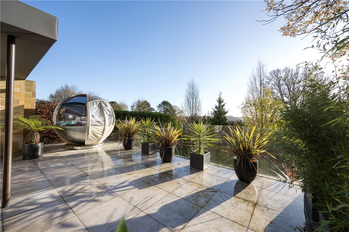 4 bedroom house, Rossett Green Lane, Harrogate HG2 - Available