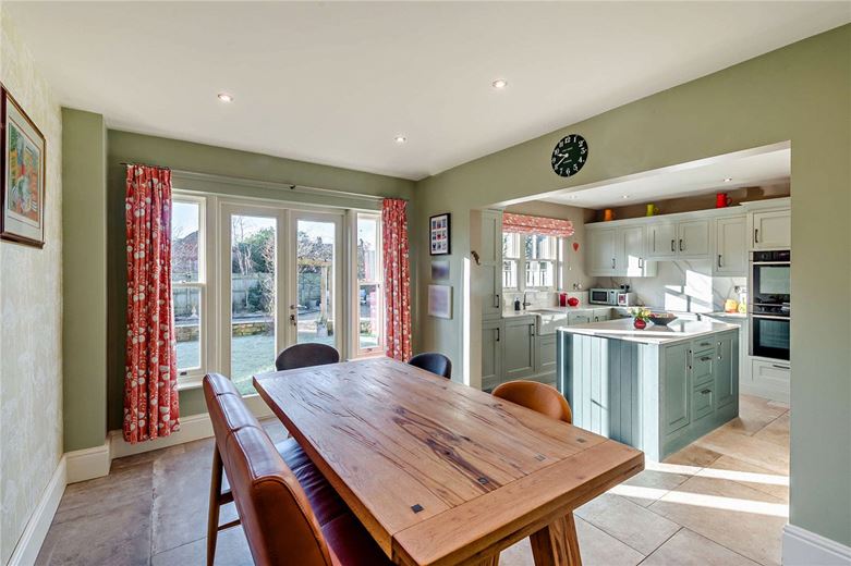 4 bedroom house, Manor Garth, Skelton-on-Ure HG4 - Available