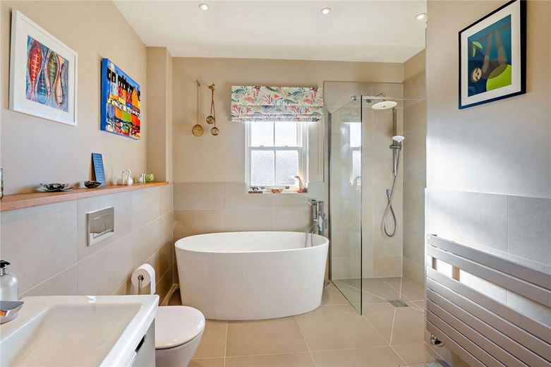 4 bedroom house, Manor Garth, Skelton-on-Ure HG4 - Available