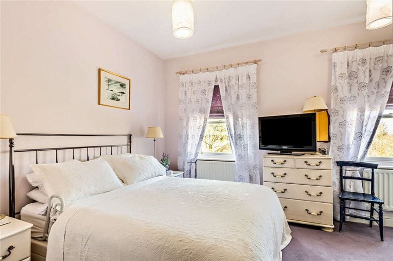 4 bedroom house, Queens Gate, Harrogate HG1 - Available