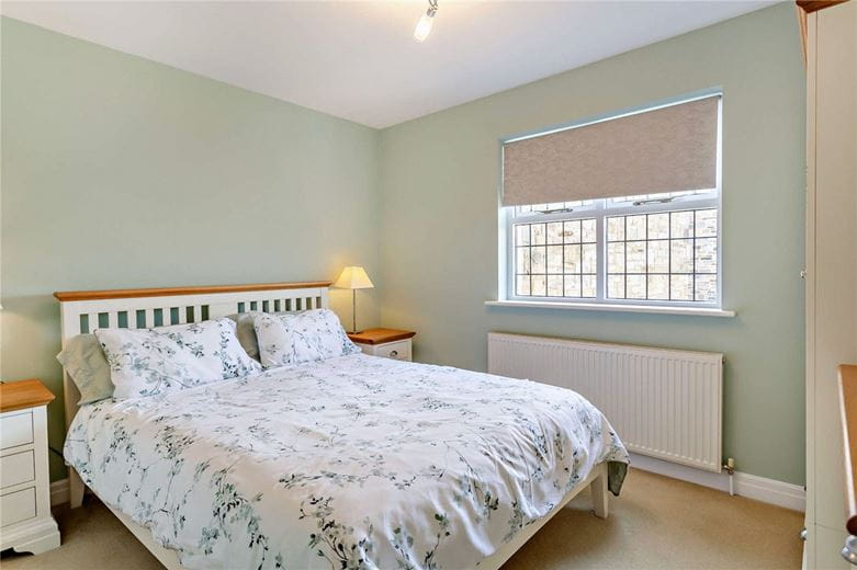 4 bedroom house, Sedgegarth, Thorner LS14 - Available