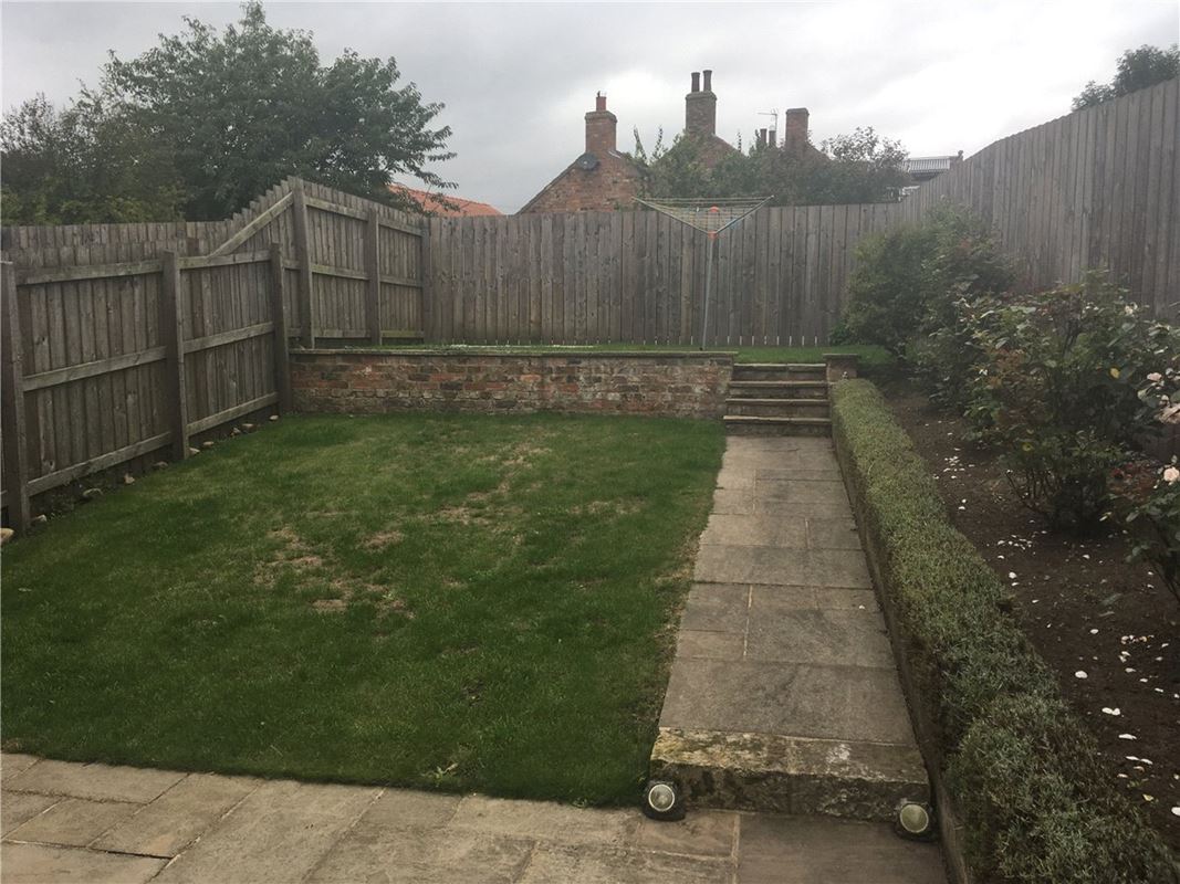 4 bedroom house, Brafferton, York YO61 - Let Agreed