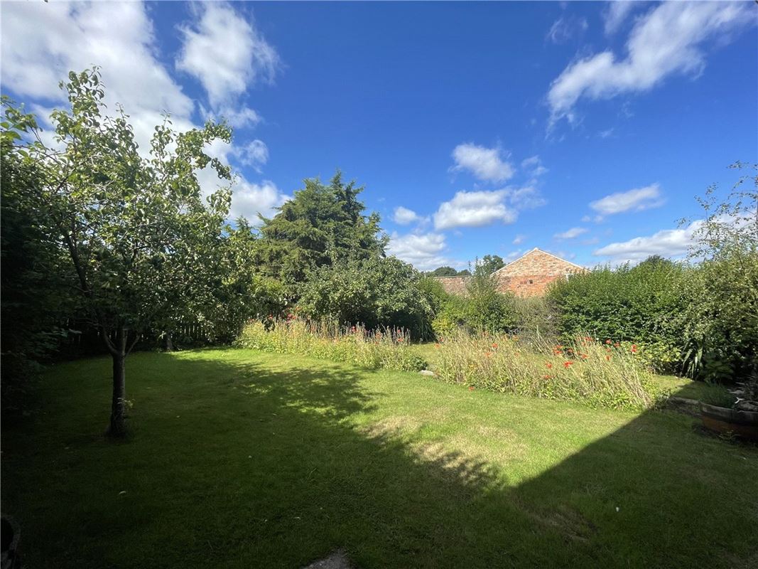 2 bedroom house, Front Street, Aldborough YO51