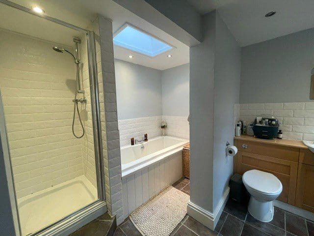 1 bedroom flat, Flat 1, 14 St Georges Road HG2