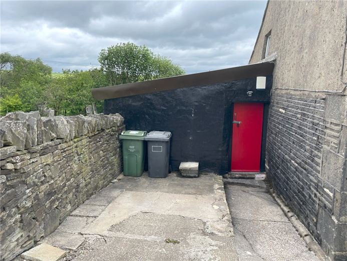 2 bedroom cottage, Slaithwaite, Huddersfield HD7