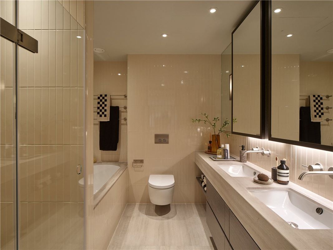 2 bedroom flat, Waterfront Drive, Chelsea Waterfront SW10 - Available