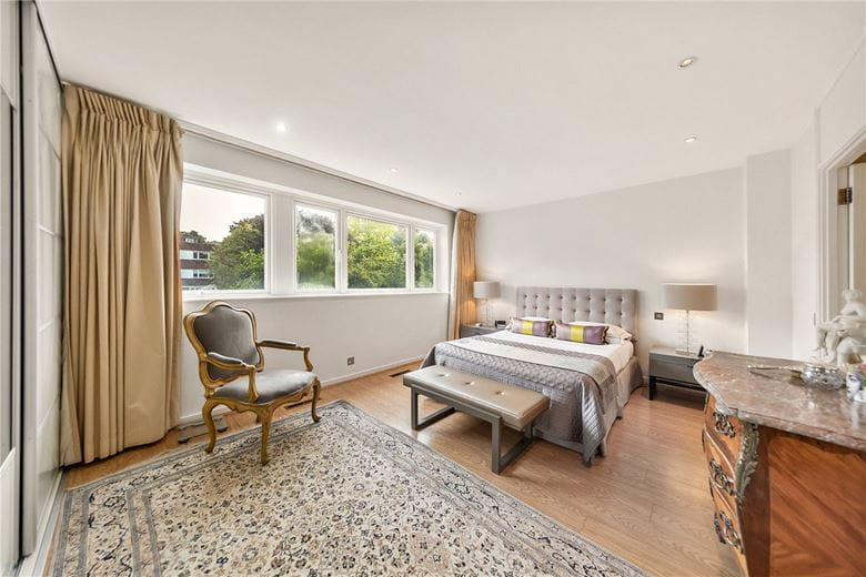 6 bedroom house, Woodsford Square, London W14 - Under Offer