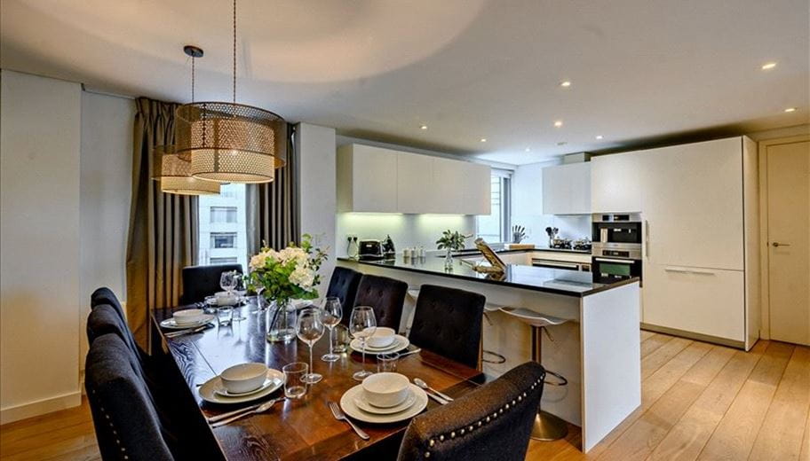 4 bedroom flat, Merchant Square East, London W2 - Available
