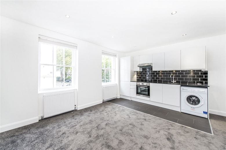 1 bedroom flat, Norfolk Place, London W2 - Available