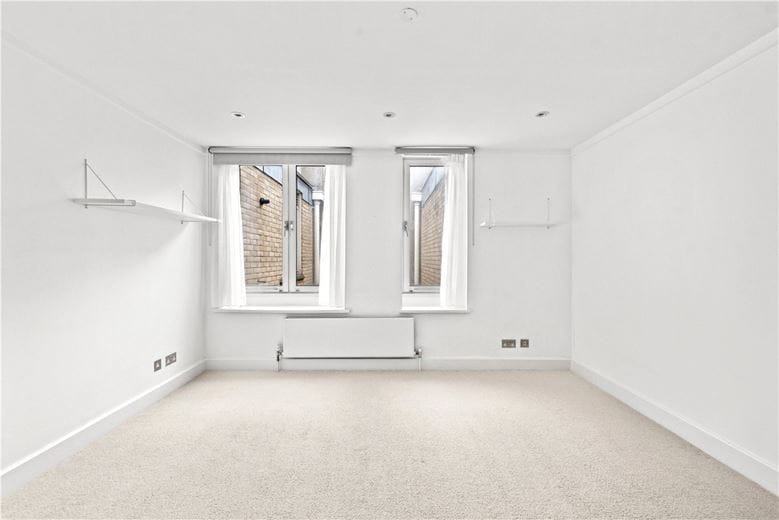 3 bedroom flat, Porchester Gate, Bayswater Road W2 - Available