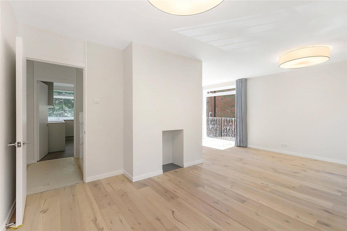 4 bedroom house, Melbury Road, Holland Park W14 - Available