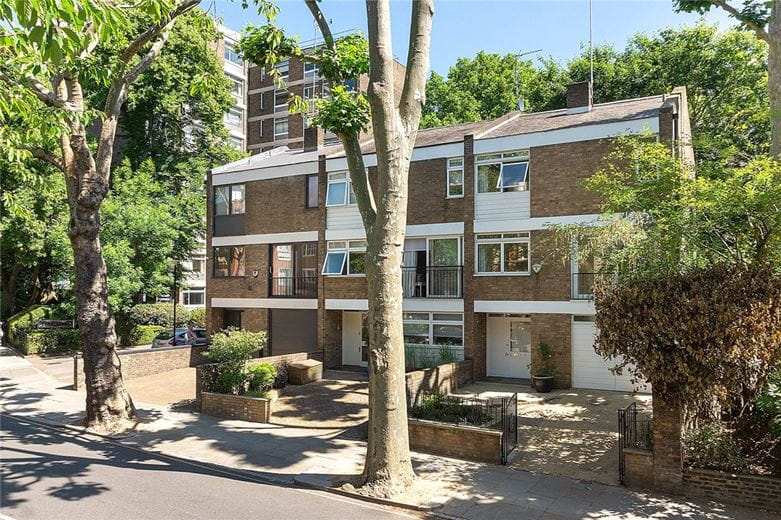 4 bedroom house, Melbury Road, Holland Park W14 - Available