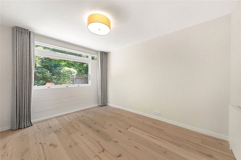 4 bedroom house, Melbury Road, Holland Park W14 - Available