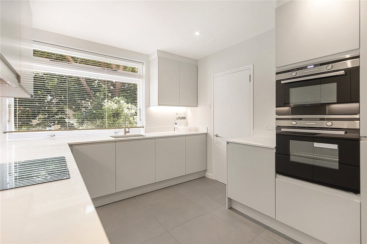 4 bedroom house, Melbury Road, Holland Park W14 - Available