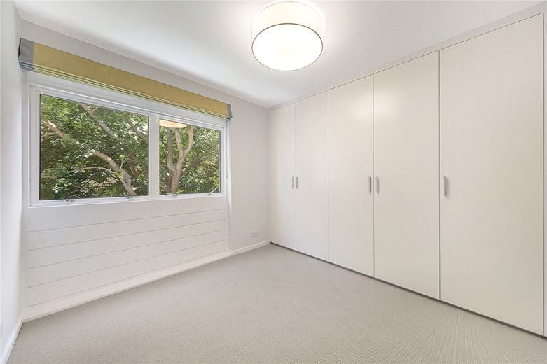 4 bedroom house, Melbury Road, Holland Park W14 - Available