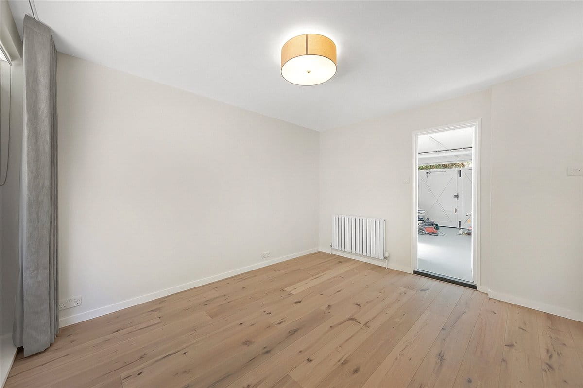 4 bedroom house, Melbury Road, Holland Park W14 - Available