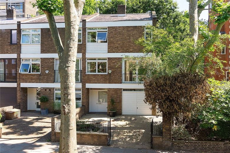 4 bedroom house, Melbury Road, Holland Park W14 - Available