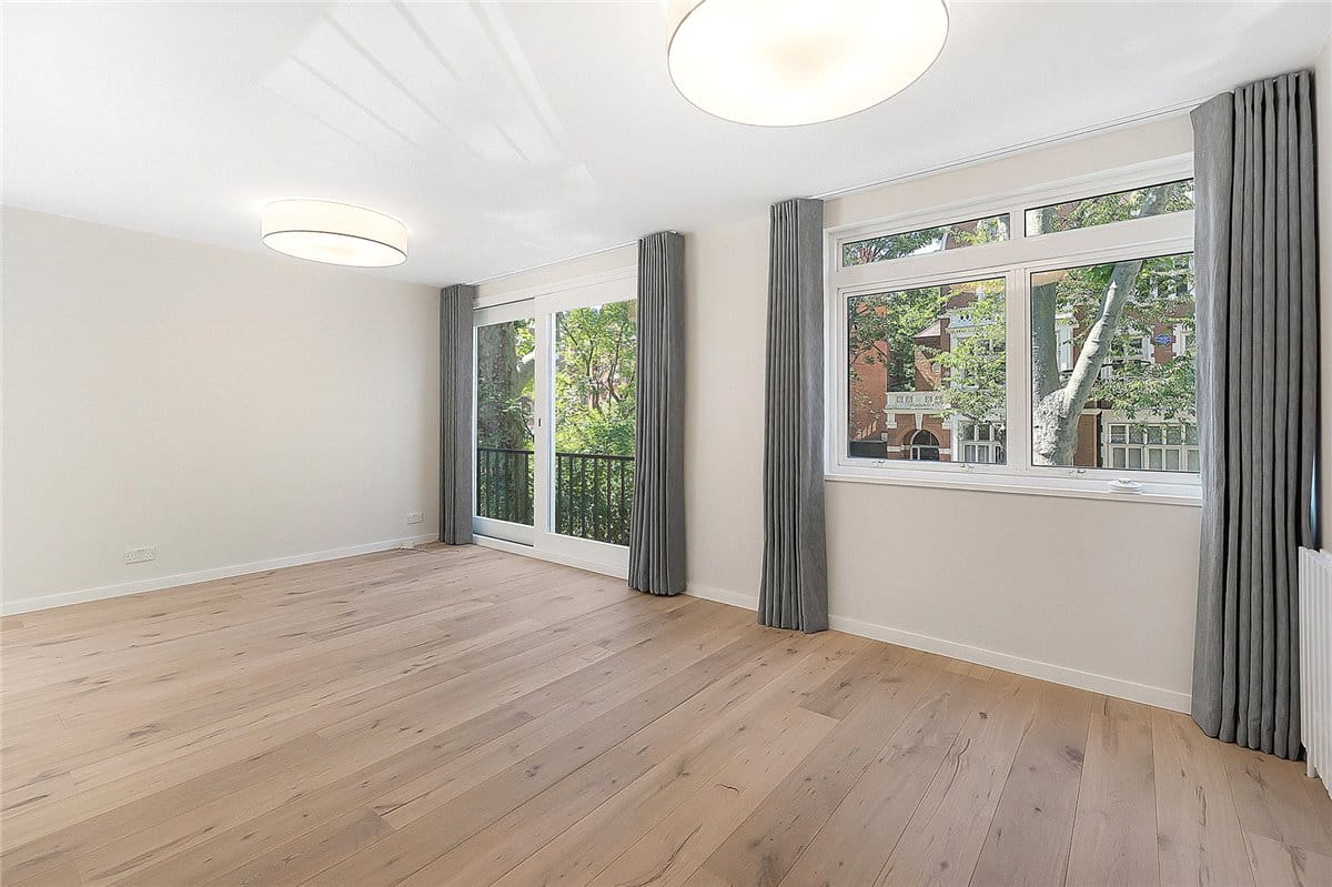 4 bedroom house, Melbury Road, Holland Park W14 - Available