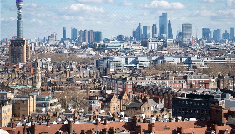 4 bedroom flat, Merchant Square East, London W2 - Available