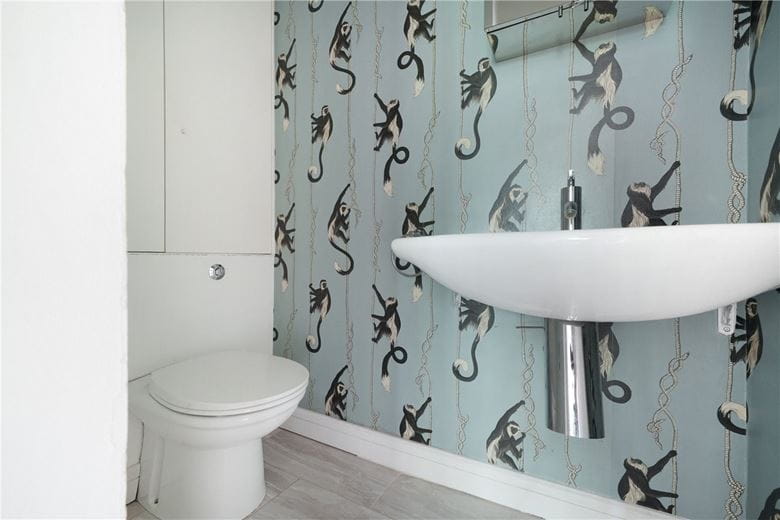 2 bedroom flat, Ovington Square, Knightsbridge SW3 - Available