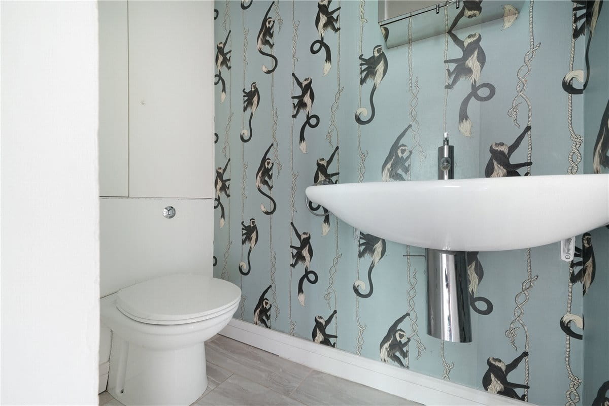 2 bedroom flat, Ovington Square, Knightsbridge SW3 - Available