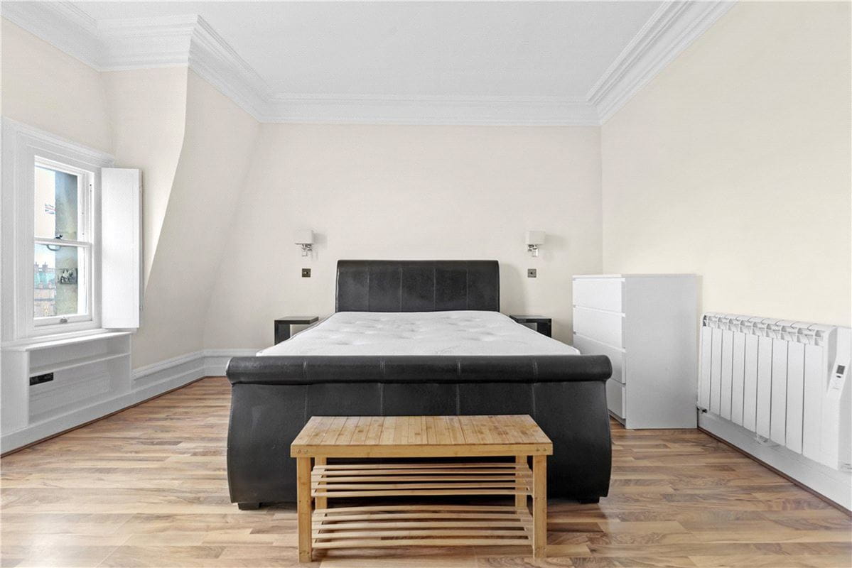 1 bedroom flat, Park Mansions, Knightsbridge SW1X - Available