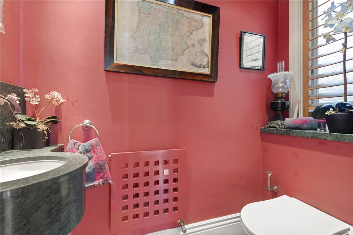 4 bedroom maisonette, Elvaston Place, South Kensington SW7 - Available