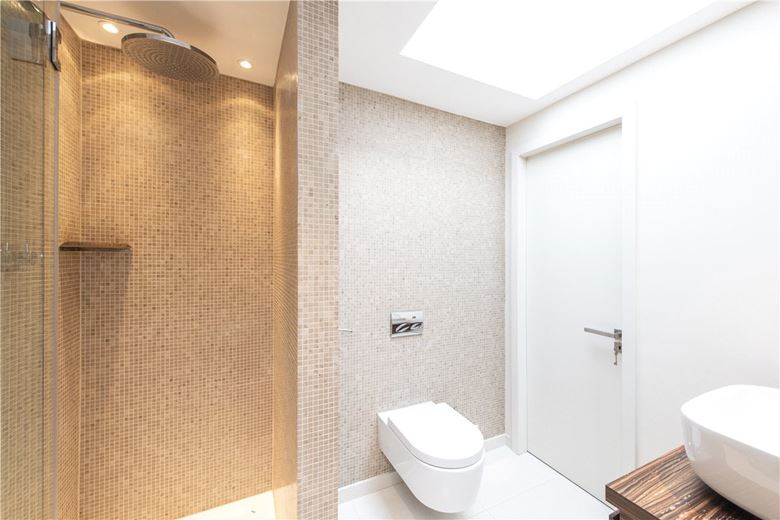 3 bedroom house, Wilton Row, Knightsbridge SW1X - Available