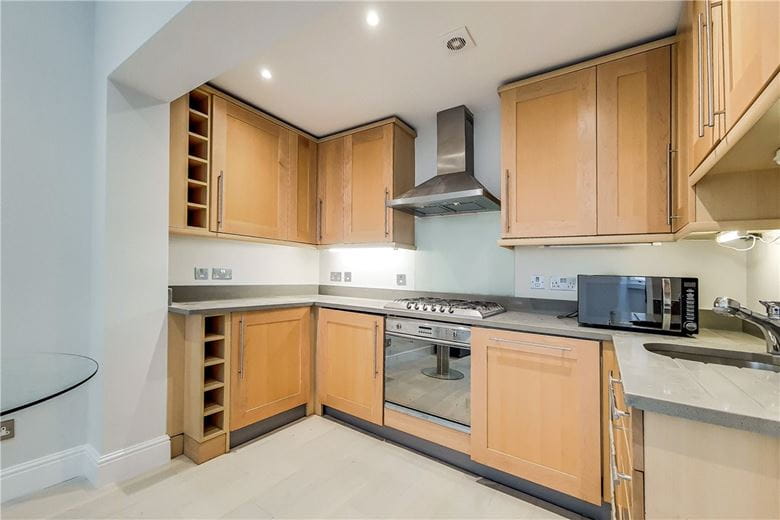 1 bedroom flat, Chesham Street, Belgravia SW1X - Let Agreed