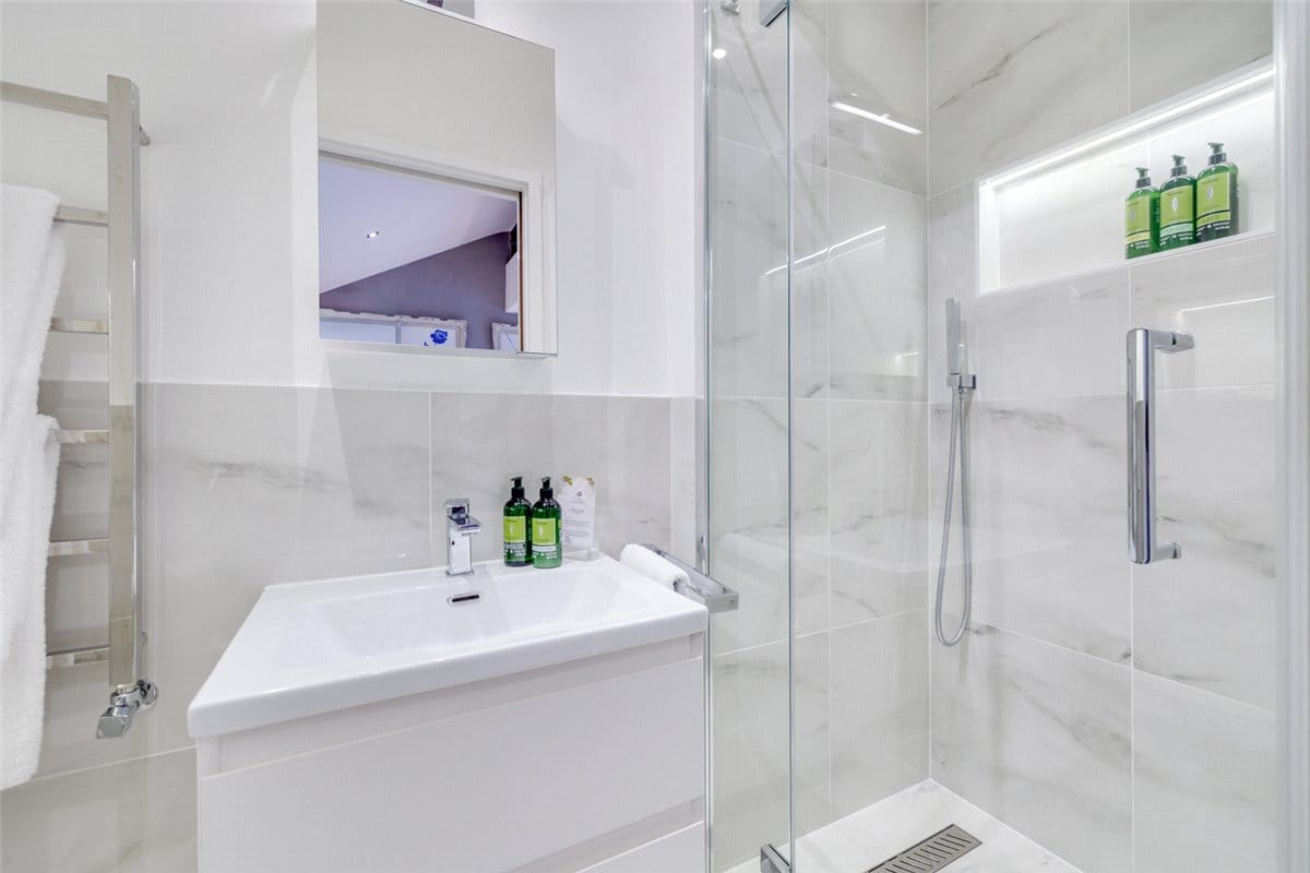 4 bedroom house, Cheval Place, Knightsbridge SW7 - Available