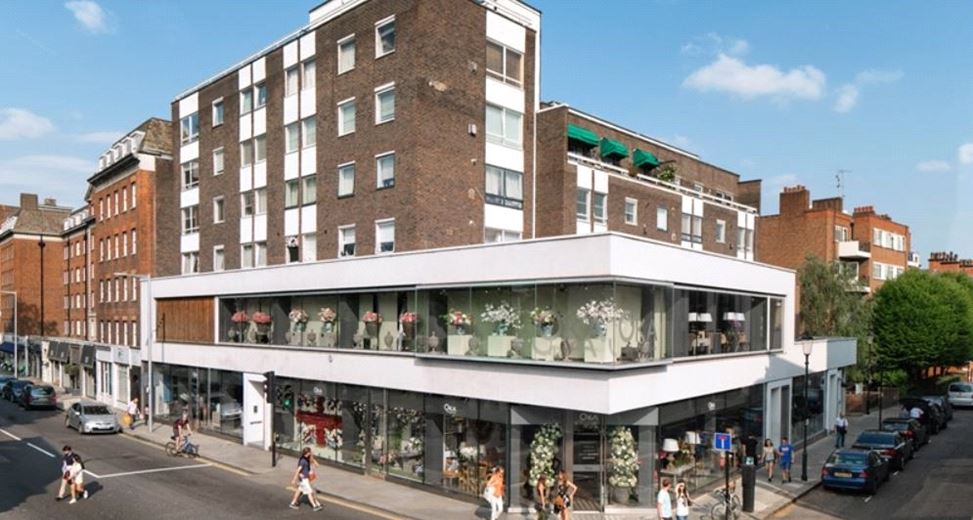 2 bedroom flat, Fulham Road, Chelsea SW3 - Available