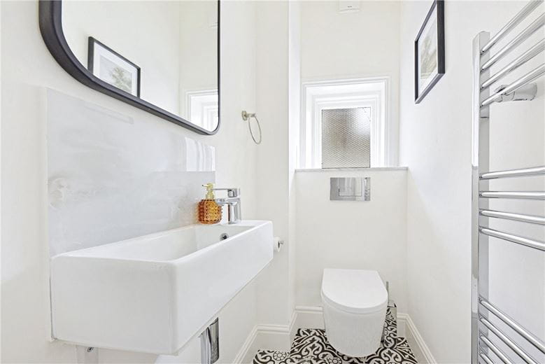 4 bedroom house, St Lawrence Terrace, North Kensington W10 - Available