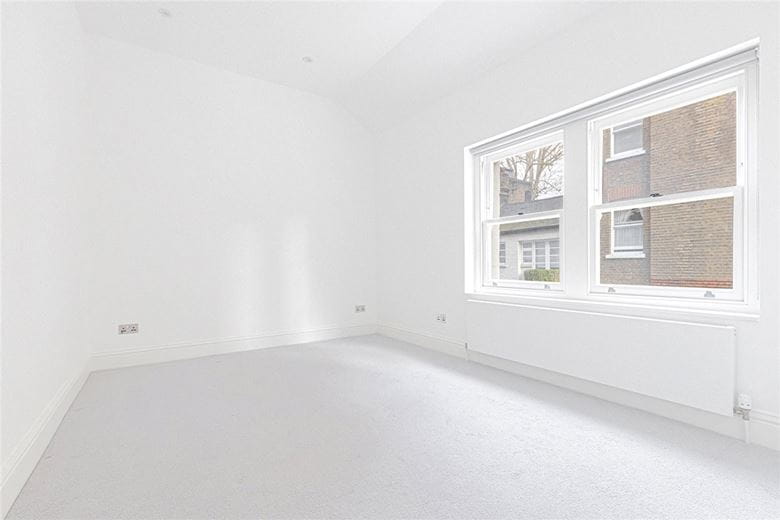 2 bedroom house, Egerton Gardens Mews, Knightsbridge SW3 - Available