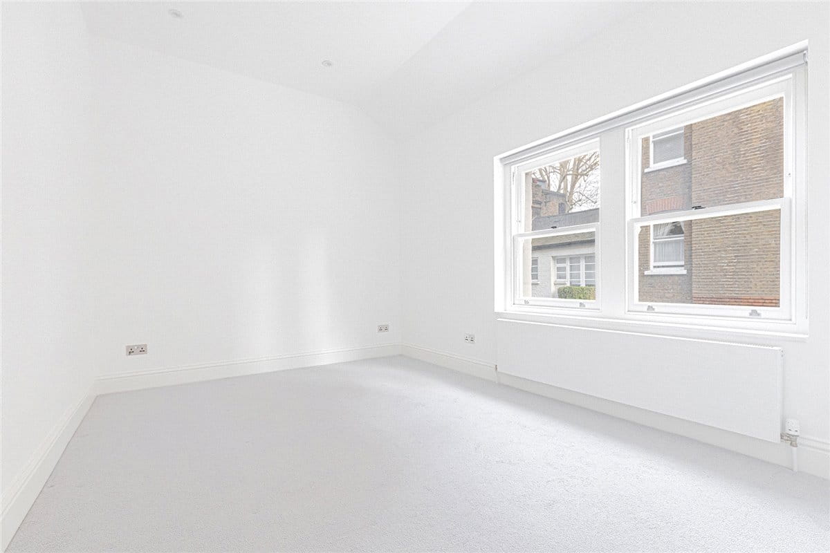 2 bedroom house, Egerton Gardens Mews, Knightsbridge SW3 - Available