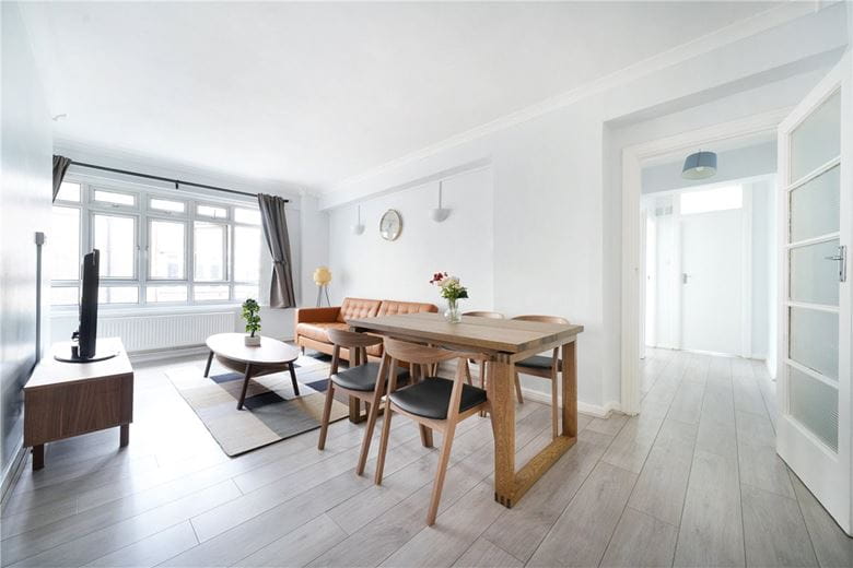 2 bedroom flat, Portsea Place, Marble Arch W22BZ