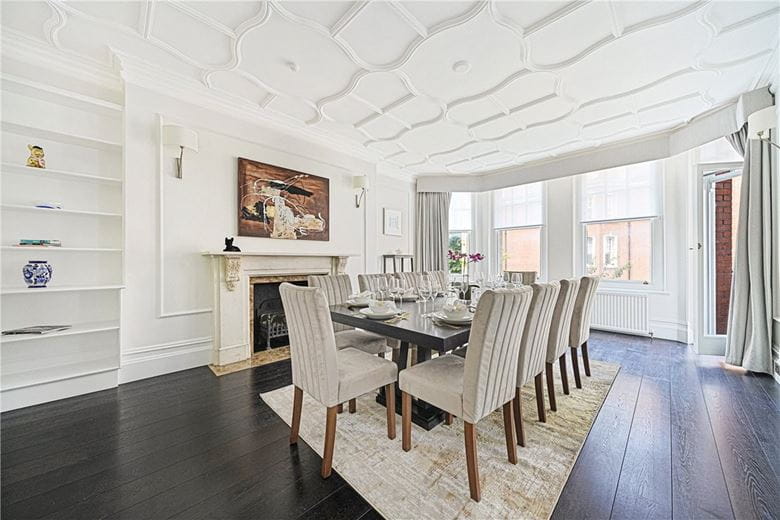 5 bedroom flat, Oakwood Court, Holland Park W14 - Available