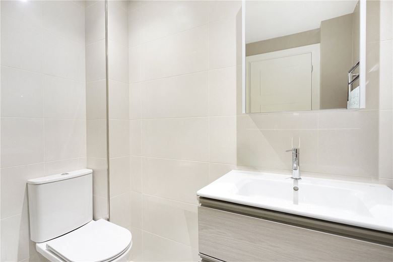 4 bedroom flat, Beaufort Gardens, Knightsbridge SW3 - Let Agreed